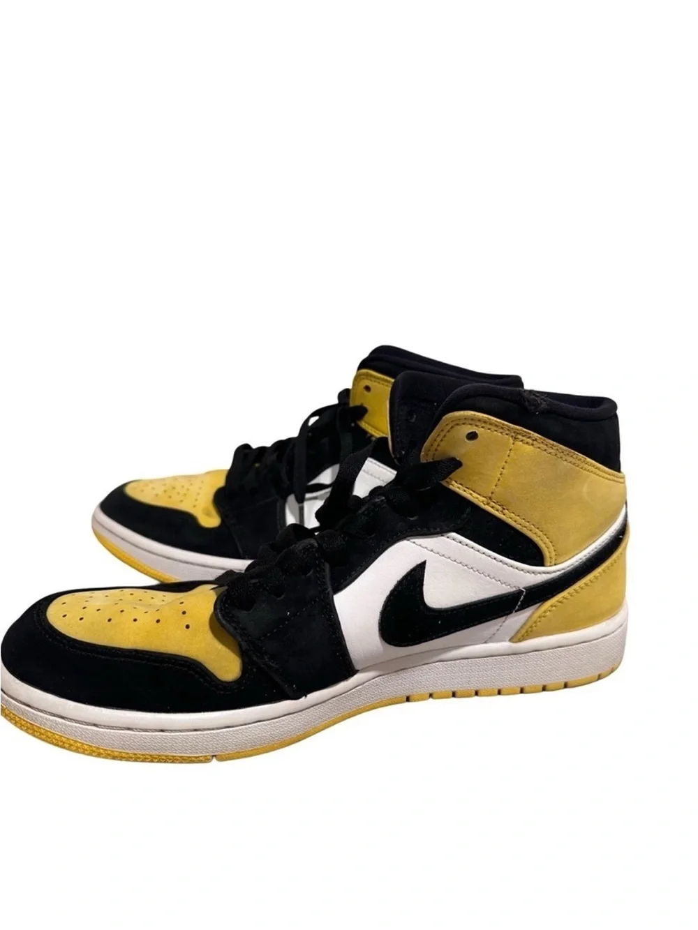Air Jordan 1 Mid SE Yellow Toe Black Sneakers Retro Special Edition- Size US 8.5